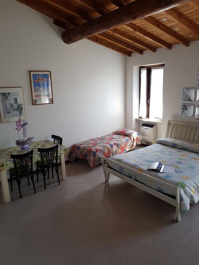 Appartamento Casa Bagatta Desenzano del Garda Esterno foto