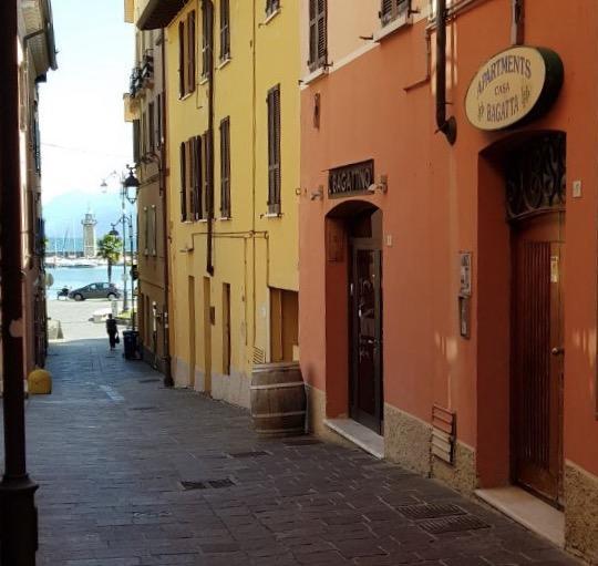 Appartamento Casa Bagatta Desenzano del Garda Esterno foto